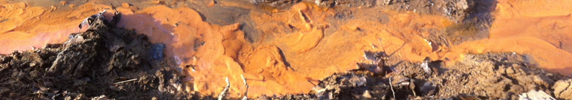 ocre-ferreuse-banner